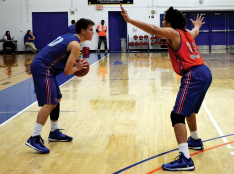 Six returners set to anchor Pioneers