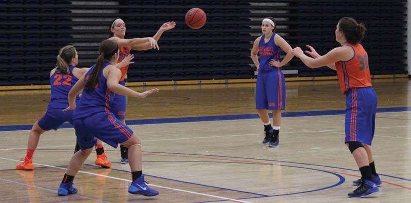 After a 5-20 season in 2012-13, the Pioneer womens basketball team has focused some of their efforts on improving team chemistry. 