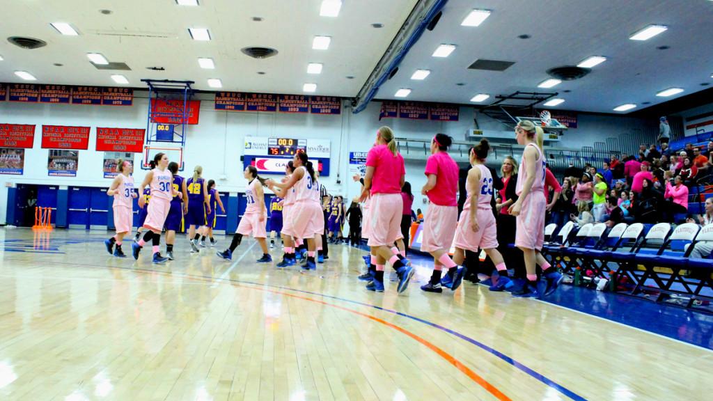 Pioneers defeat Pointers, raise money in pink out