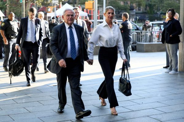 U.S. Senator Robert Menendez, Democrat of New Jersey, and his wife Nadine Menendez arrive at Federal Court for a hearing on bribery charges in connection with an alleged corrupt relationship with three New Jersey businessmen, in New York City, U.S., September 27, 2023. REUTERS/Brendan McDermid        TPX IMAGES OF THE DAY